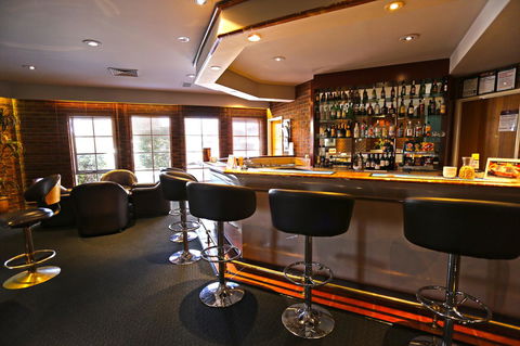 Quality Hotel Melbourne Airport - Flights 21