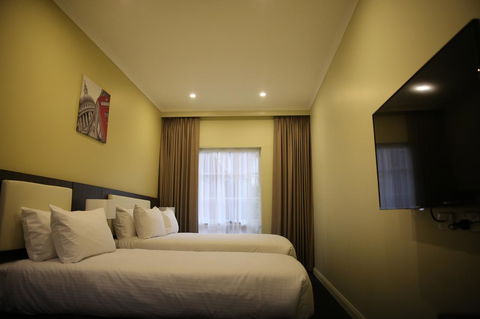 Quality Hotel Melbourne Airport - Flights 41