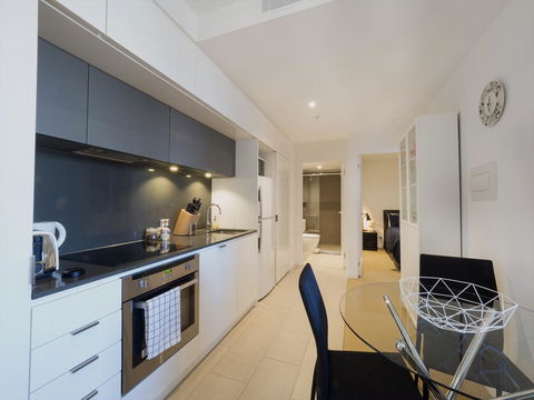 LittleStay Swanston - 2 Bedroom Aptm - Flights 3