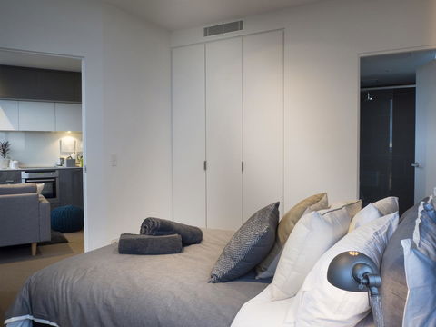 LittleStay Swanston - 2 Bedroom Aptm - Flights 40
