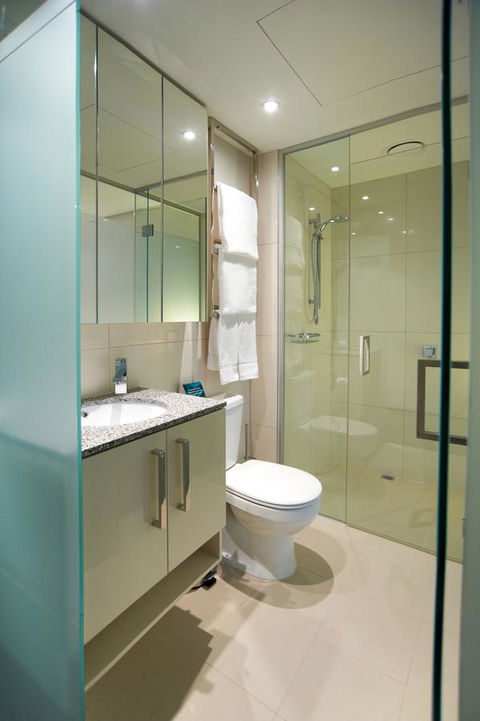 Corporate Living Accommodation Hawthorn - Flights 3