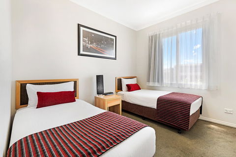 Punt Road Apartment Hotel - Flights 16