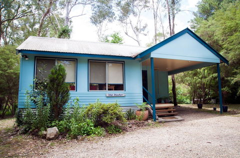 Ashwood Cottages - Flights 28
