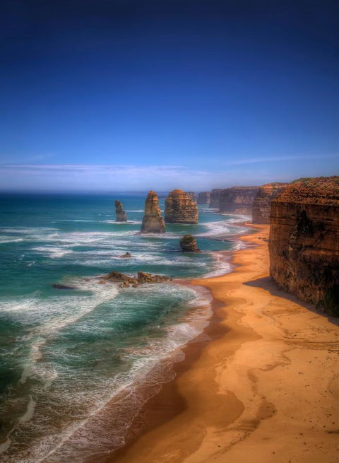 Anchors Port Campbell - Flights 21