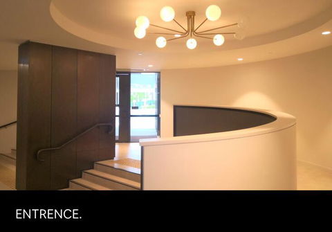 The Private , Green And Cozy Home In Caulfield - Flights 2