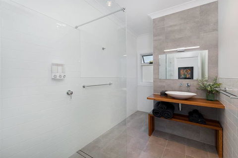 Toms Cottage - Wilgowrah -A Country Escape - Flights 3