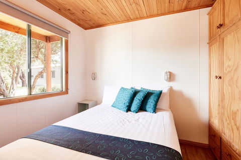 Torquay Foreshore Caravan Park - Flights 3