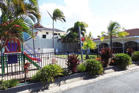 Tropic Coast Motel - Flights 3