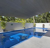 Tropical private holiday house with pool - Flights