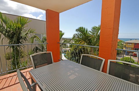 Unit 4, Cooltoro Court, 7 Frank Street Coolum Beach, 400 BOND, LINEN INCLUDED - Flights 0