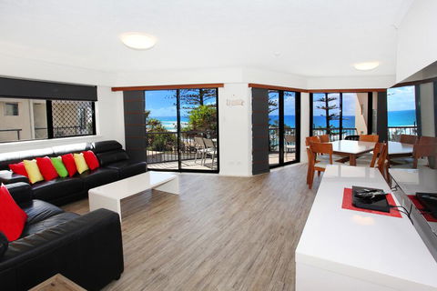 Unit 4, The Rocks, 1746 David Low Way Coolum Beach - 500 Bond - Flights 2