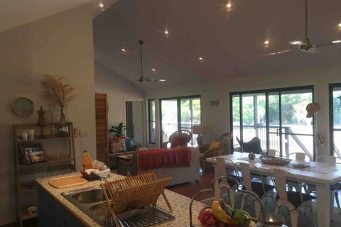 Valley Views Lodge Port Douglas - Flights 0