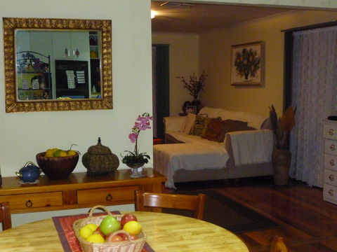 Vella Room - Flights 1
