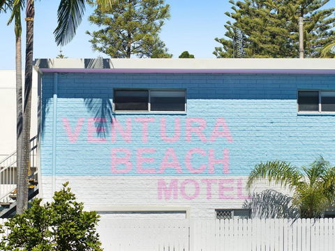 Ventura Beach Motel - 1 Bedroom Unit 8 - Flights 2