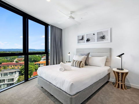 Vue Broadbeach Private 2 Bed Ocean View - Flights 2