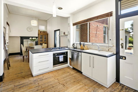 Windermere Fitzroy - Rejuvenate Stays - Flights 2