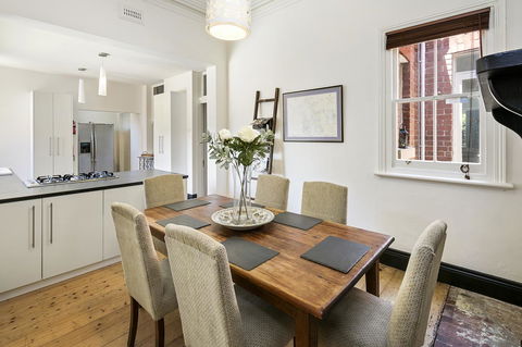 Windermere Fitzroy - Rejuvenate Stays - Flights 3