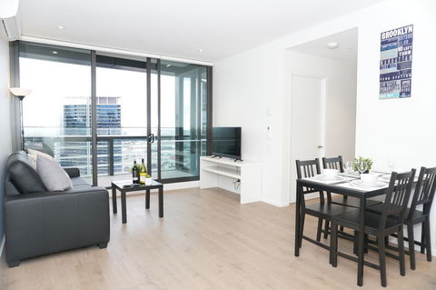 Auzzie Apartments Docklands, Melbourne - Flights 39