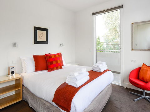 Boutique Stays - Maple On Kent - Flights 14