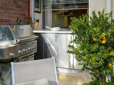 Boutique Stays - Maple On Kent - Flights 22