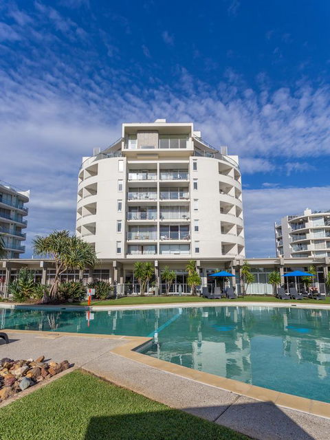 Ramada By Wyndham Marcoola Beach - Flights 11