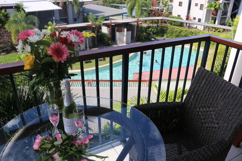 Blue Lagoon Resort - Flights 33