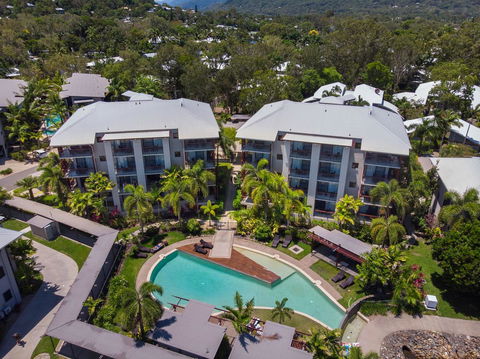 Blue Lagoon Resort - Flights 2