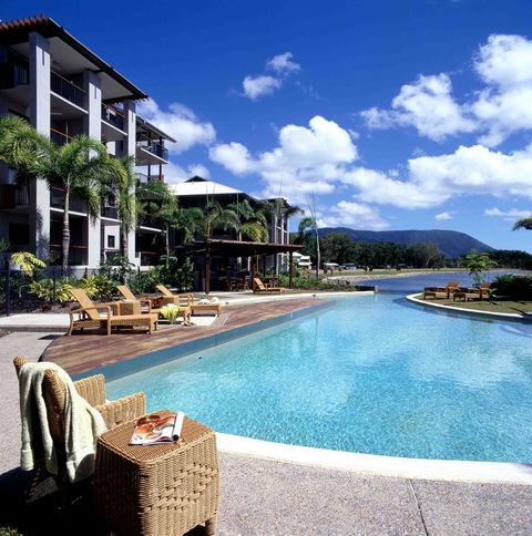 Blue Lagoon Resort - Flights 0