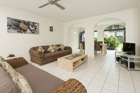 Mango Lagoon Resort & Wellness Spa - Flights 13