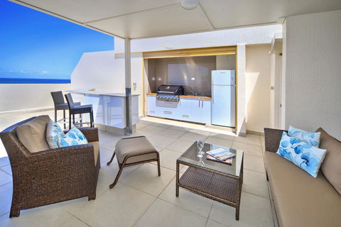 Coolum Caprice - Flights 20