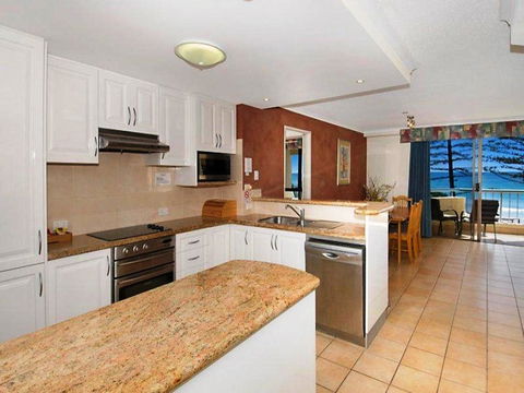 Coolum Caprice - Flights 25