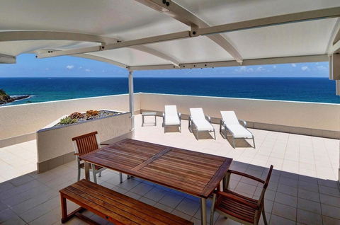 Coolum Caprice - Flights 29