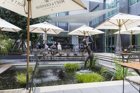 Stamford Plaza Brisbane - Flights 20