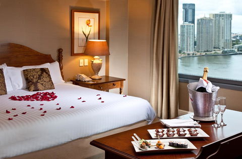 Stamford Plaza Brisbane - Flights 31