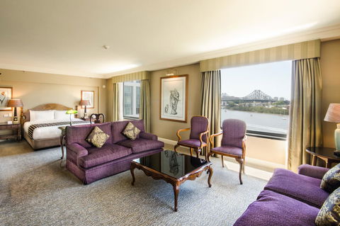 Stamford Plaza Brisbane - Flights 21