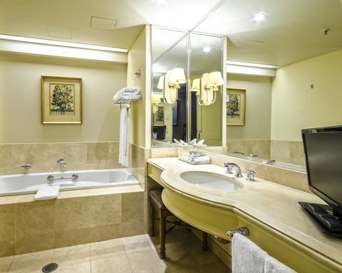 Stamford Plaza Brisbane - Flights 10