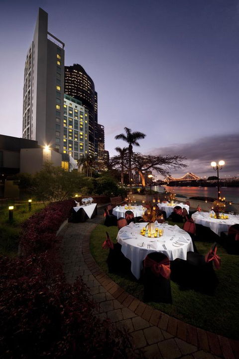 Stamford Plaza Brisbane - Flights 38