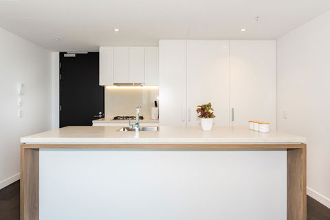 Hostrelax Residences On Alfred - Flights 22
