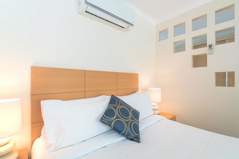 At The Sound Noosa Motel - Flights 23