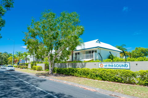 At The Sound Noosa Motel - Flights 22