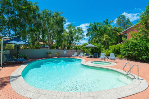 At The Sound Noosa Motel - Flights 7