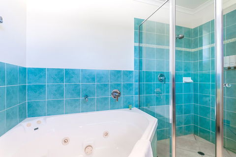 At The Sound Noosa Motel - Flights 36
