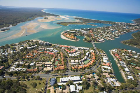 At The Sound Noosa Motel - Flights 11