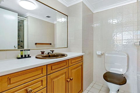 ULTIQA Beach Haven On Broadbeach - Flights 38