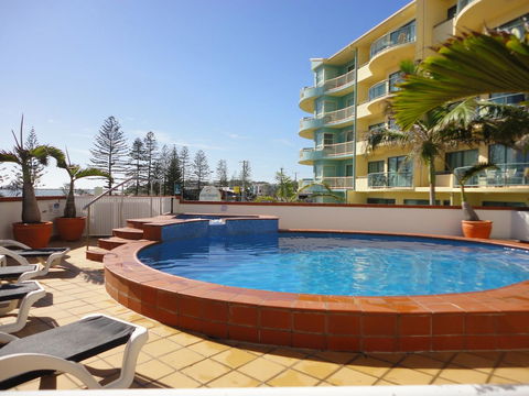Aquarius Resort - Flights 12