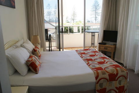 Aquarius Resort - Flights 4
