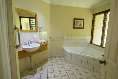 Allumbah Pocket Cottages - Flights 35