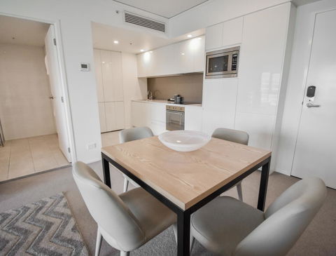 Belise Apartments - Flights 31