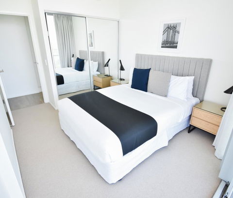 Belise Apartments - Flights 32