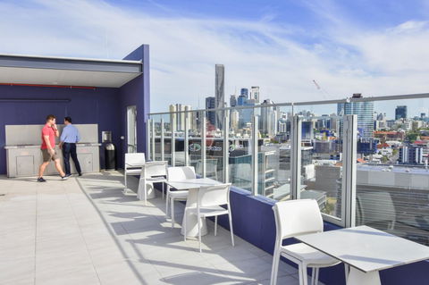 Belise Apartments - Flights 10